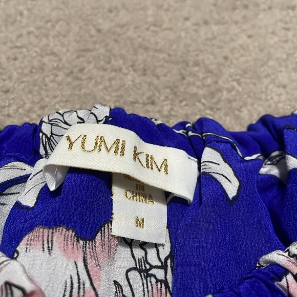 NWOT YUMI KIM SILK OFF THE SHOULDER TOP - Picture 2 of 3